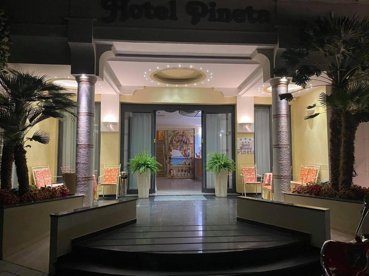 Hotel Pineta Bellaria-Igea Marina Luaran gambar