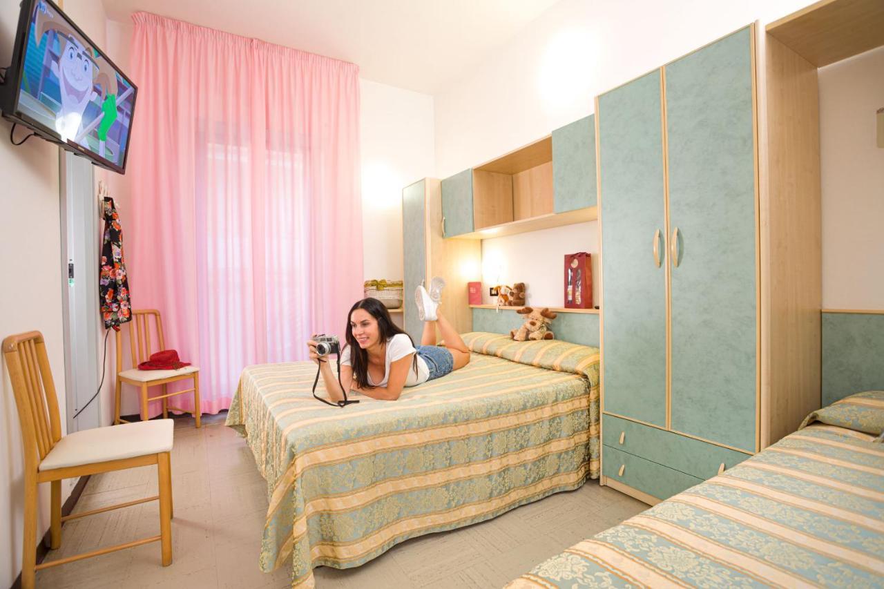 Hotel Pineta Bellaria-Igea Marina Luaran gambar