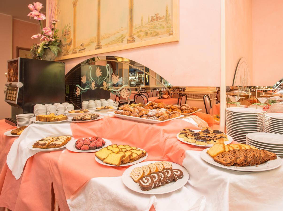 Hotel Pineta Bellaria-Igea Marina Luaran gambar