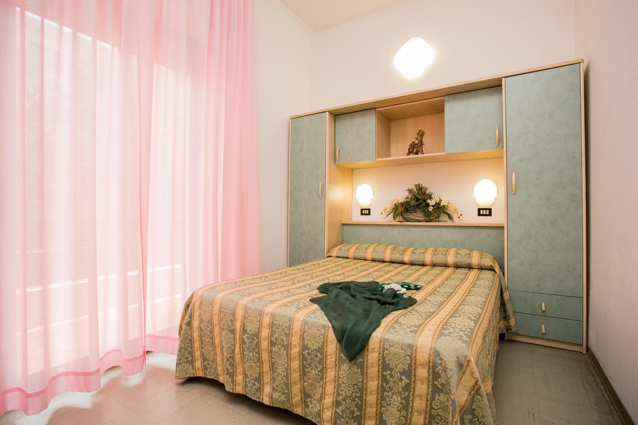 Hotel Pineta Bellaria-Igea Marina Luaran gambar