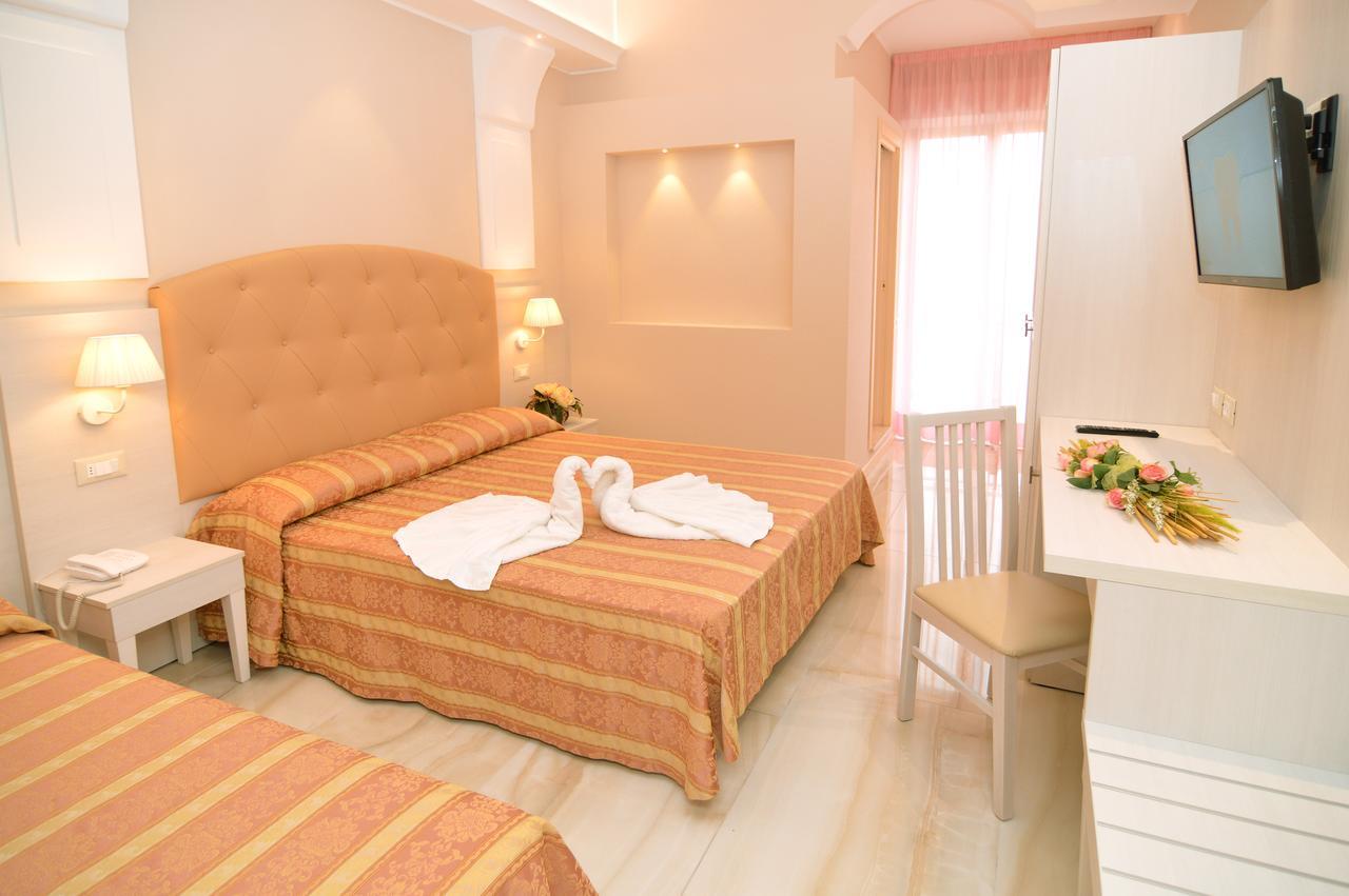 Hotel Pineta Bellaria-Igea Marina Luaran gambar